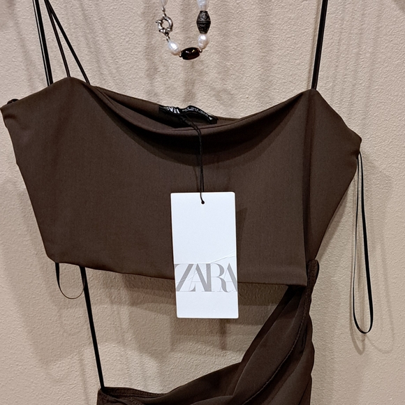 Elegant Brown Ruched Dress - Picture 3 of 4